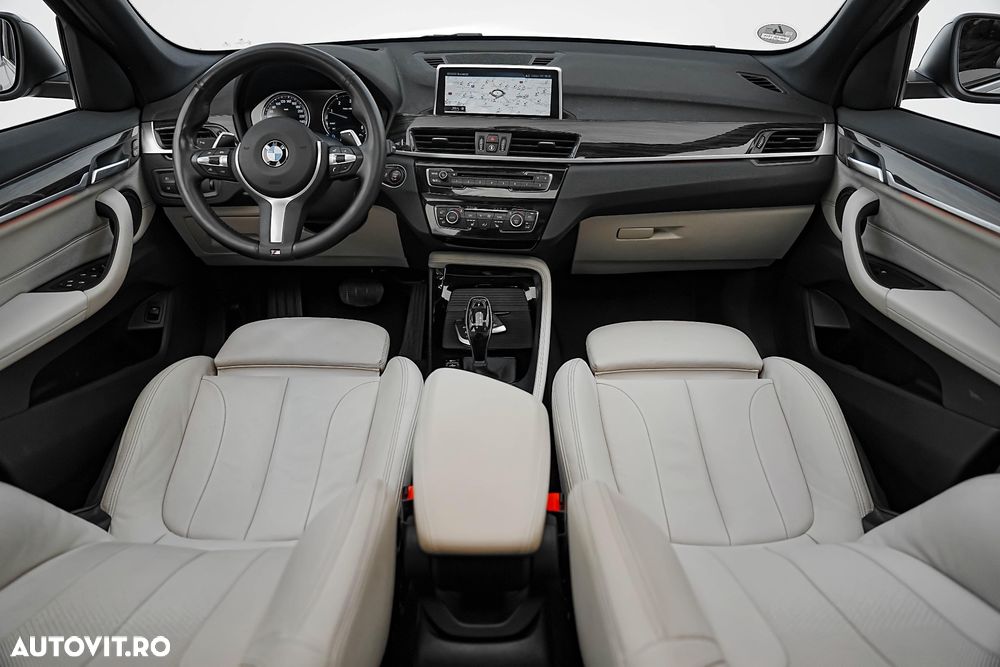 BMW X1 xDrive20d Aut. Sport Line - 11