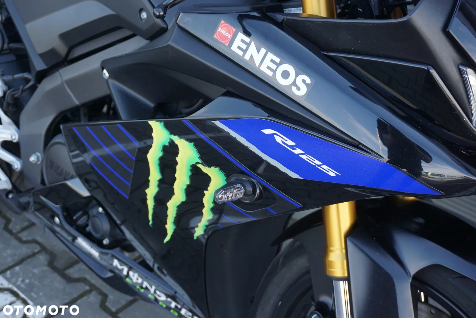 Yamaha YZF - 7