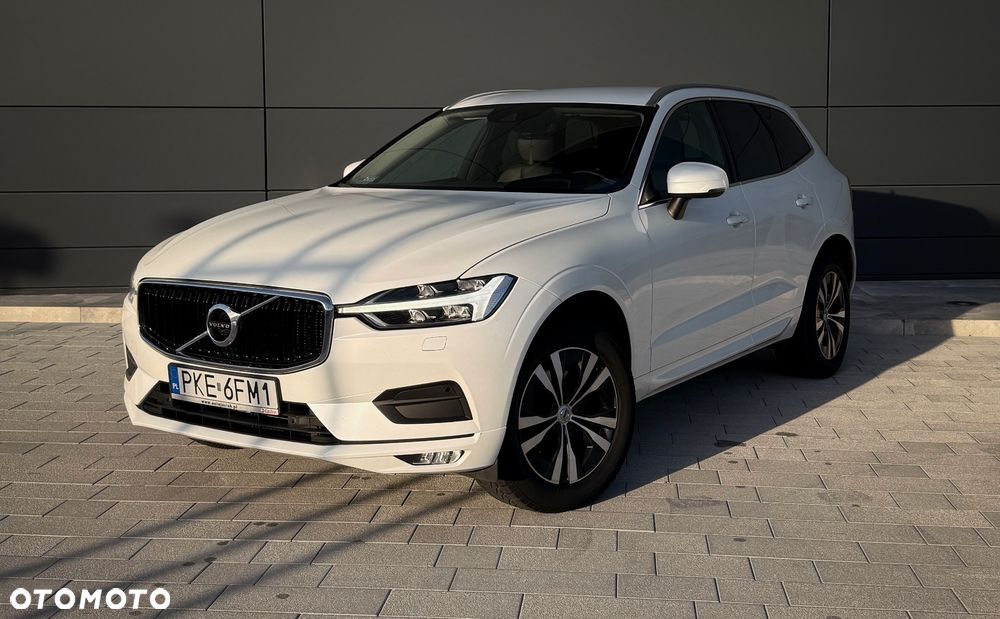 Volvo XC 60 D4 Momentum Pro - 1