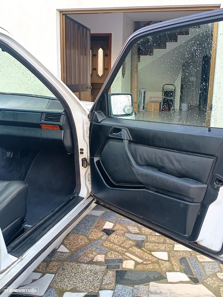 Mercedes-Benz W124 (1984-1997) - 14