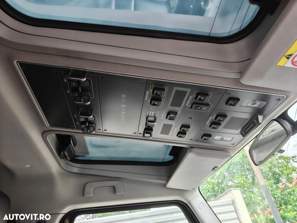 Ineos Grenadier Station Wagon 3.0L Turbo Fieldmaster Edition - 8