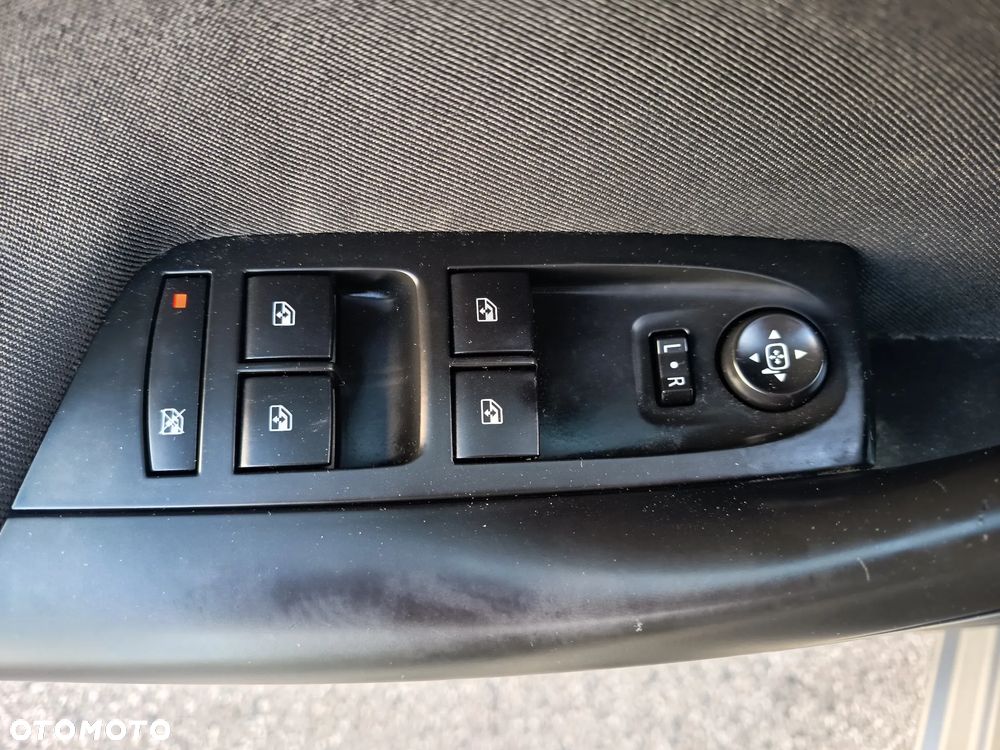 Opel Astra 1.4 T Elite - 26