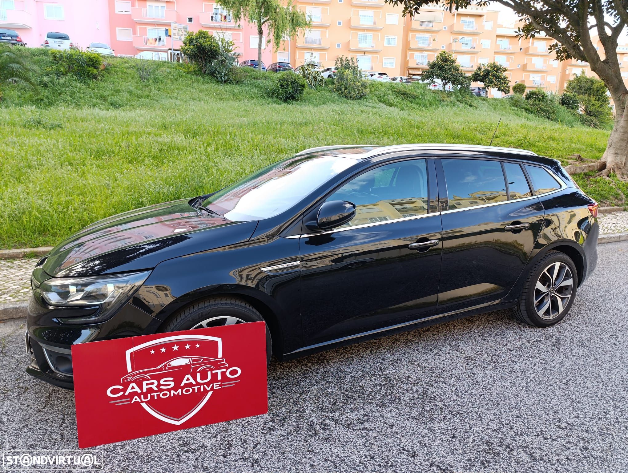 Renault Mégane Sport Tourer 1.5 dCi Bose Edition J18 - 1