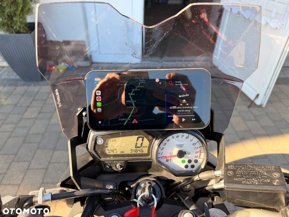 Yamaha FZ8 - 9