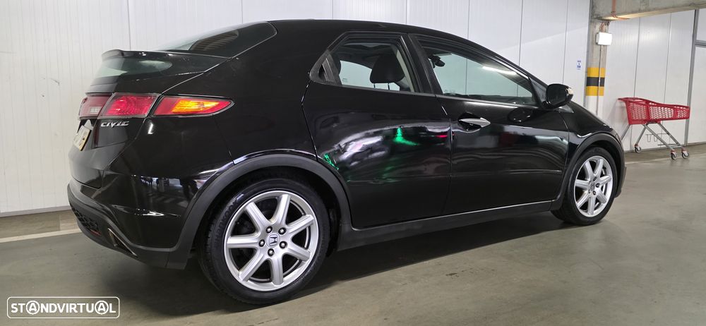 Honda Civic 1.8 Sport - 9
