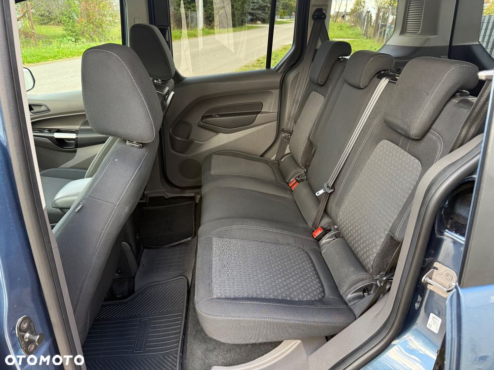 Ford Tourneo Connect - 14