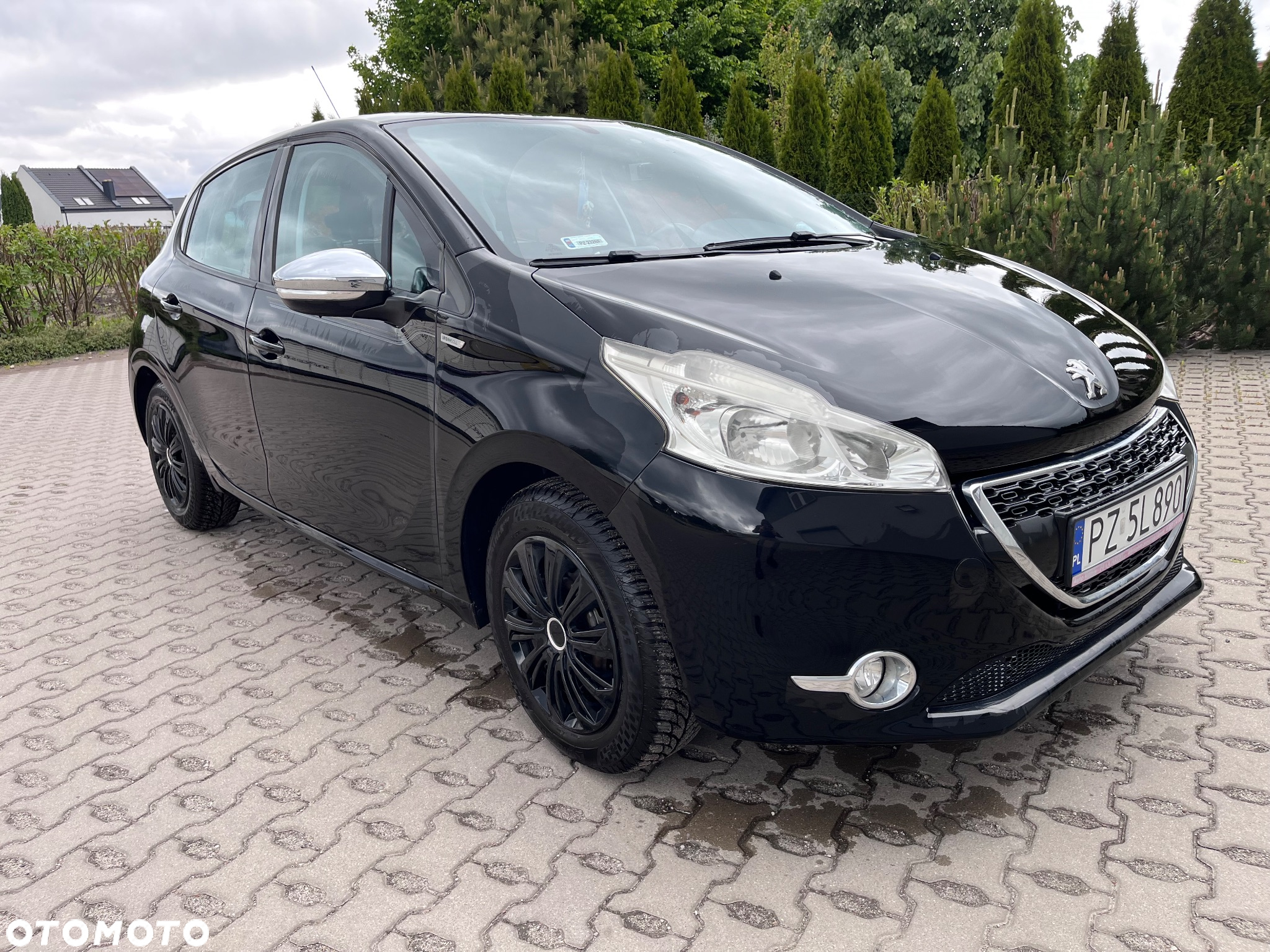 Peugeot 208 - 15