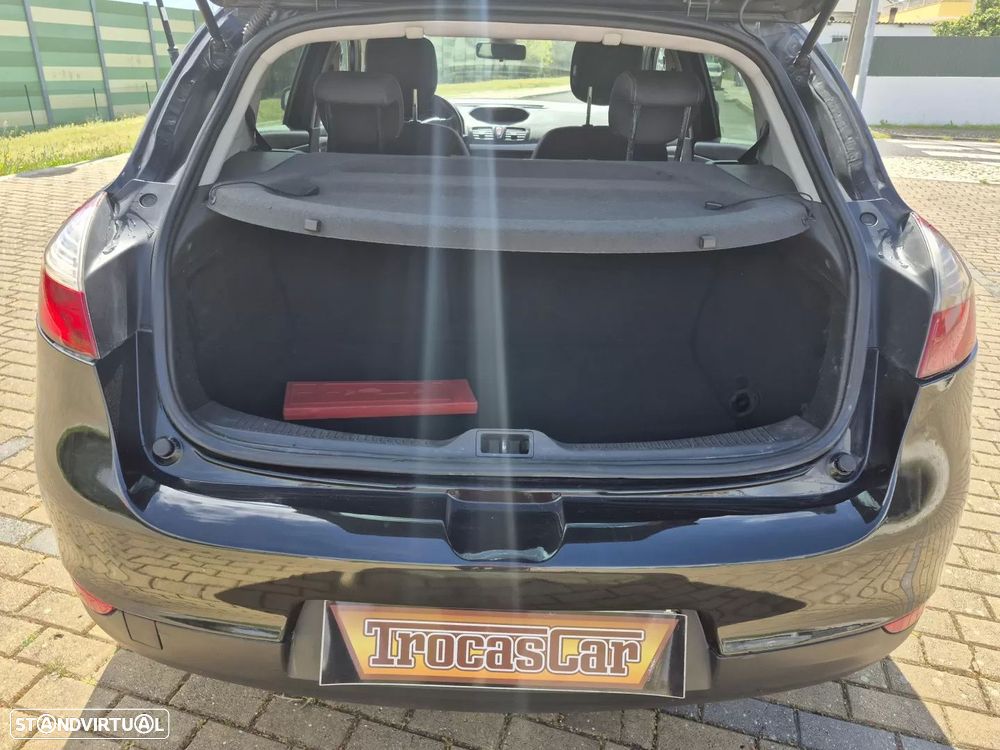 Renault Mégane 1.5 dCi Dynamique SS - 9