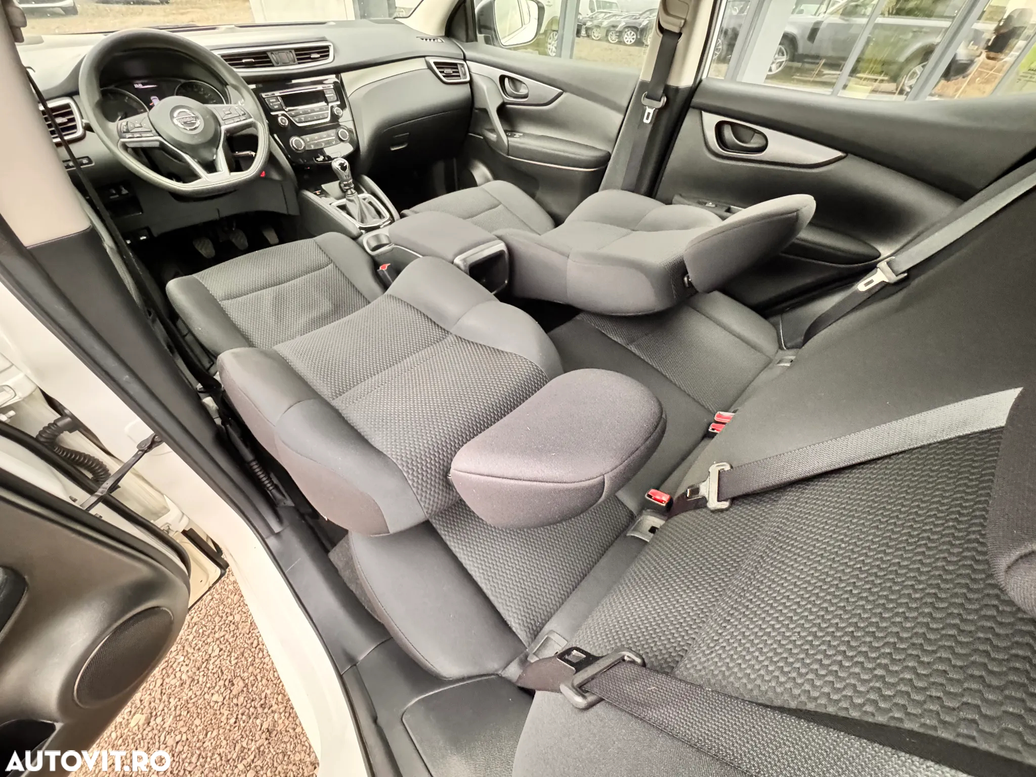 Nissan Qashqai 1.6 DCI ACENTA - 24