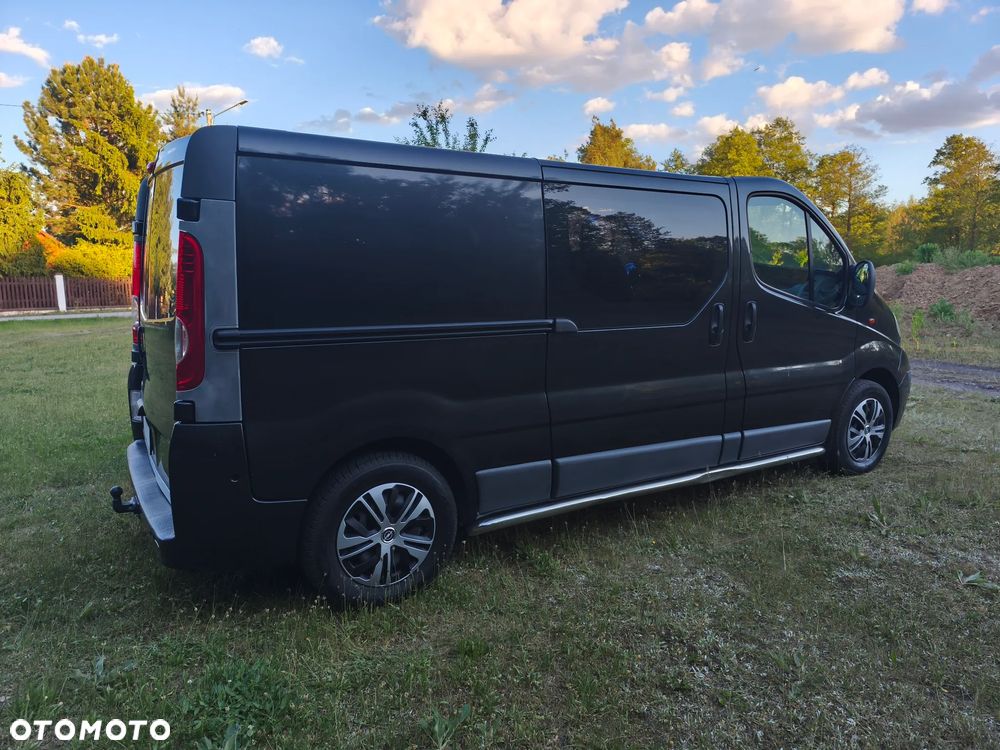 Opel VIVARO - 13