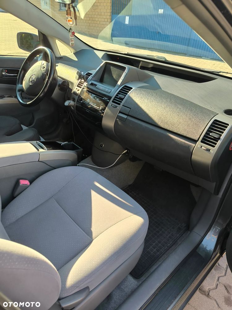 Toyota Prius 1.5 VVT-i Sol (nav) - 11