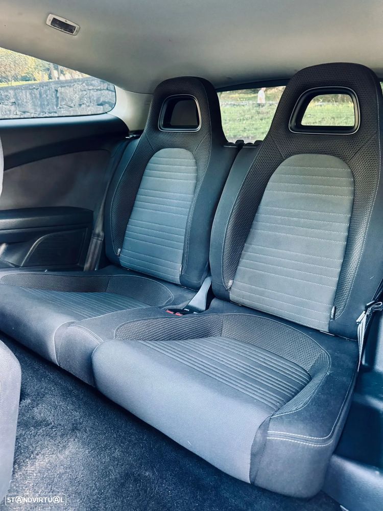 VW Scirocco 2.0 TDI Sport - 14