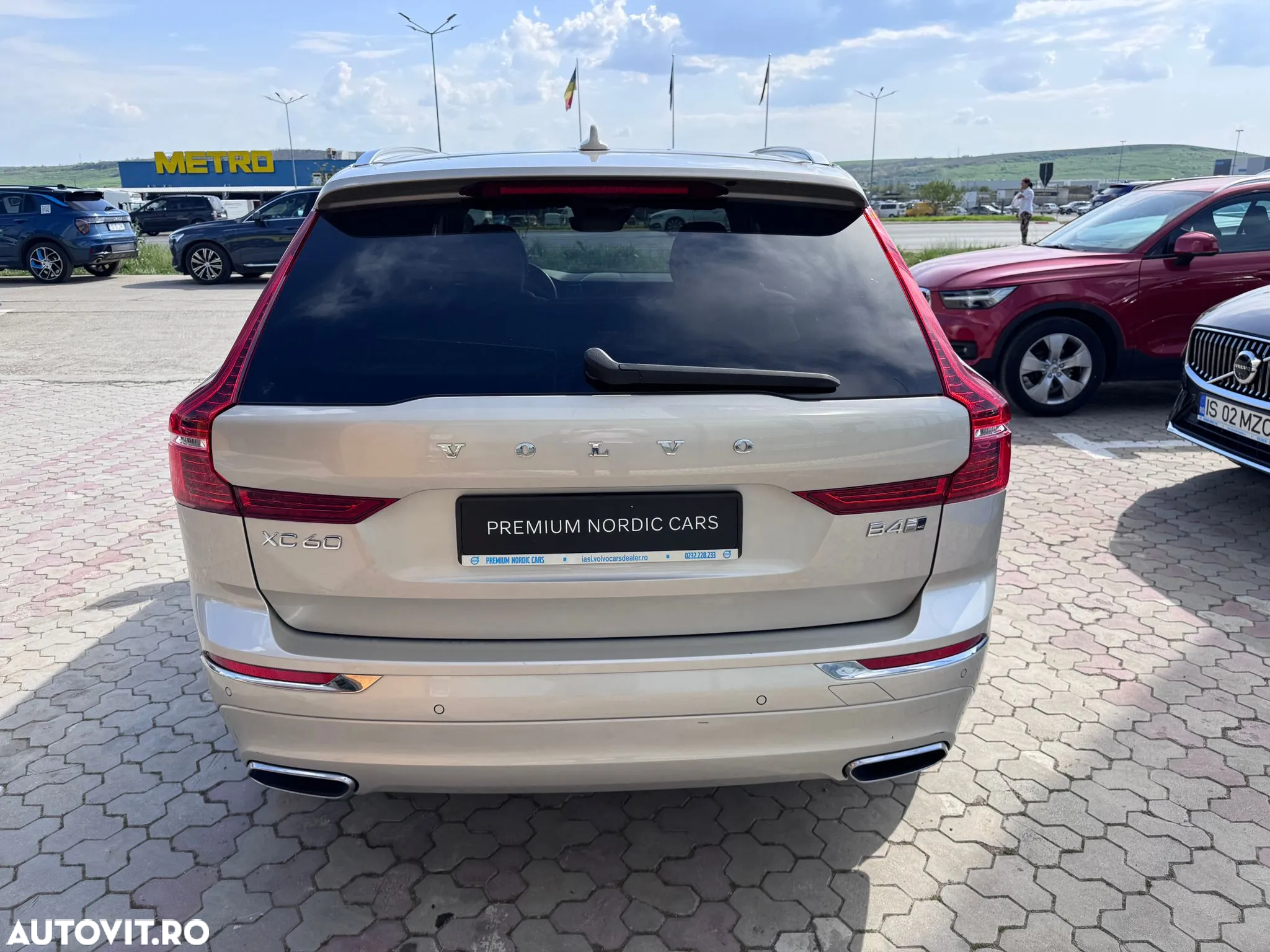 Volvo XC 60 B4 MHEV AWD Inscription - 6