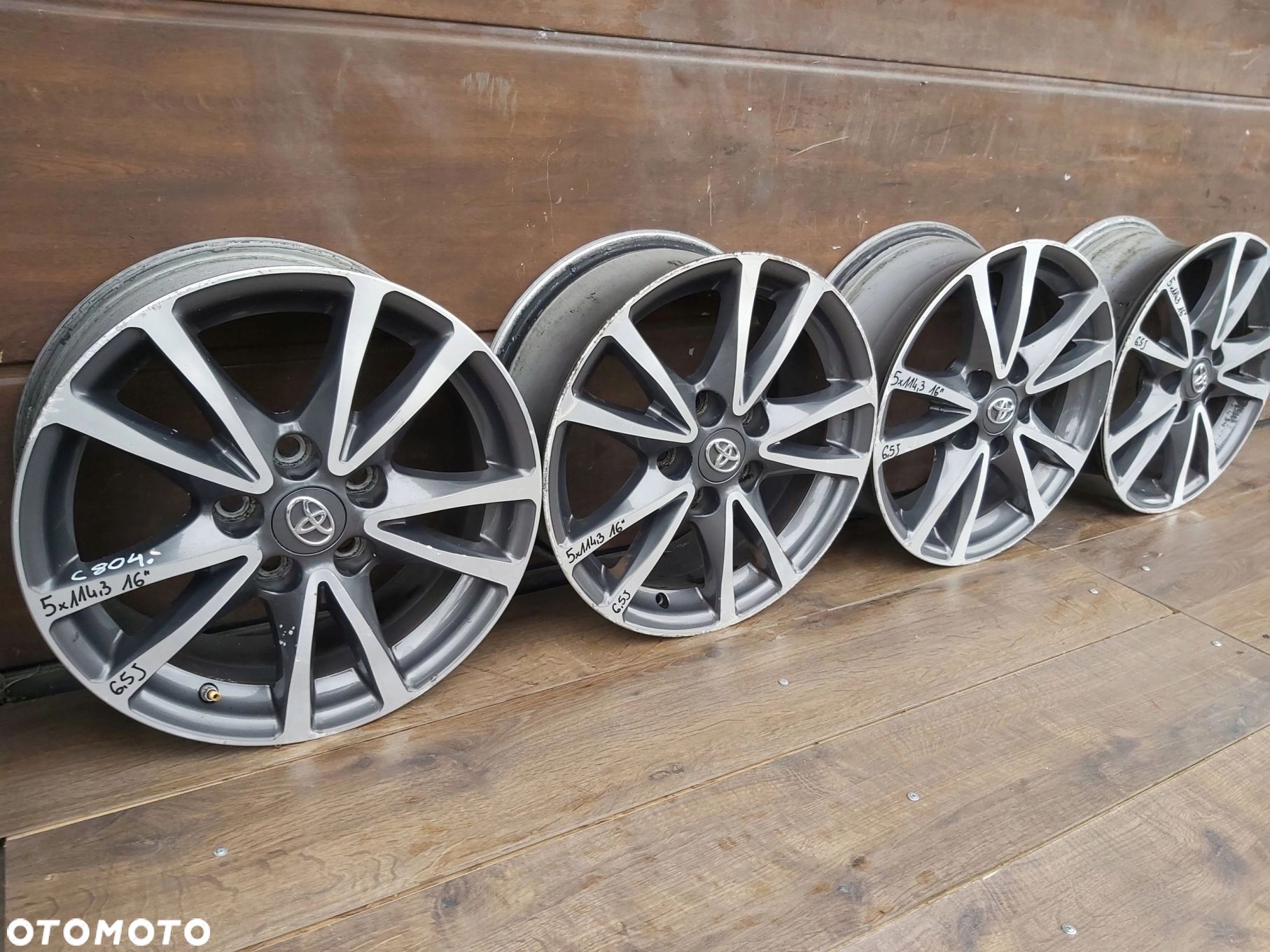 Toyota Auris Verso Avensis T27 alufelgi 16 5x114,3 et39 6,5j 42611-YY40 - 1