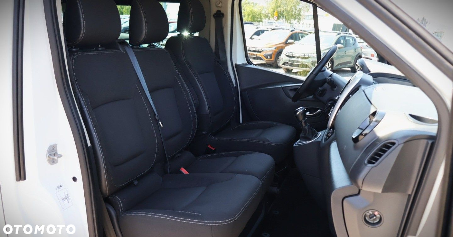 Renault Trafic - 14