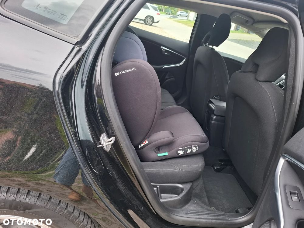 Volvo V40 D2 - 17