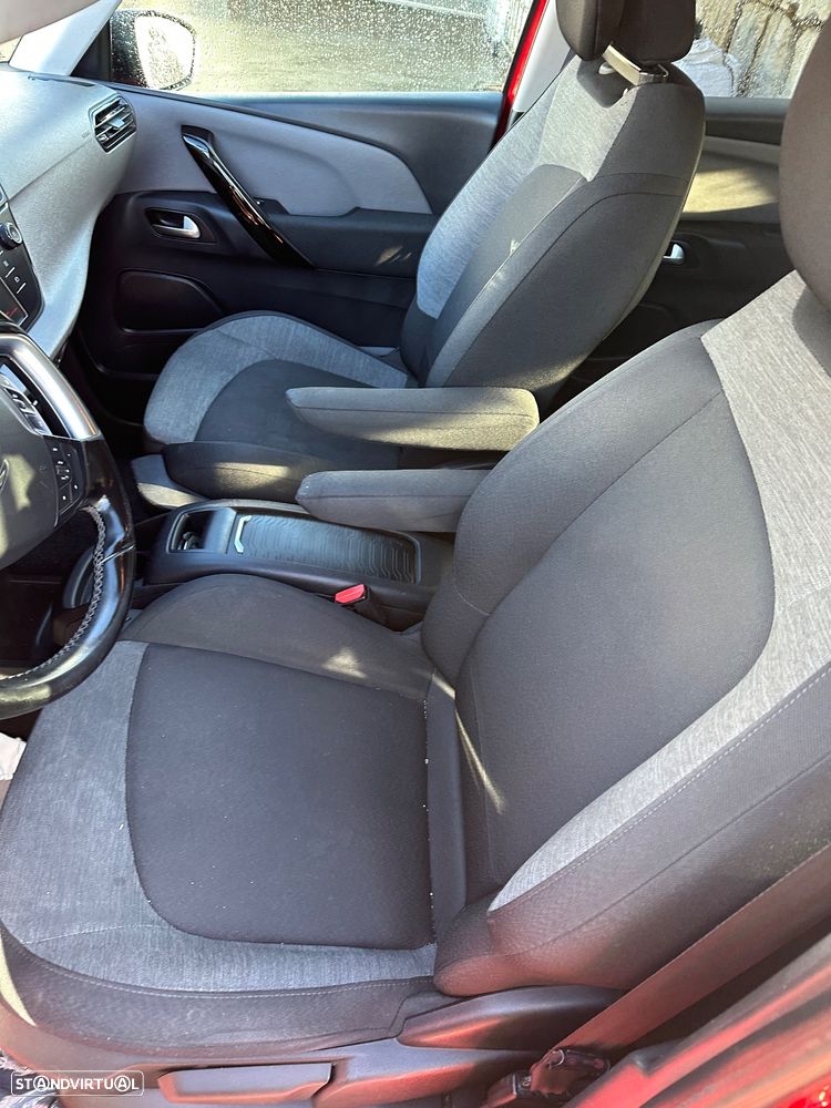 Citroën Grand C4 Spacetourer BlueHDi 130 Stop&Start EAT8 SELECTION - 24