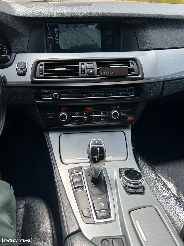 BMW 525 d Exclusive Auto - 7