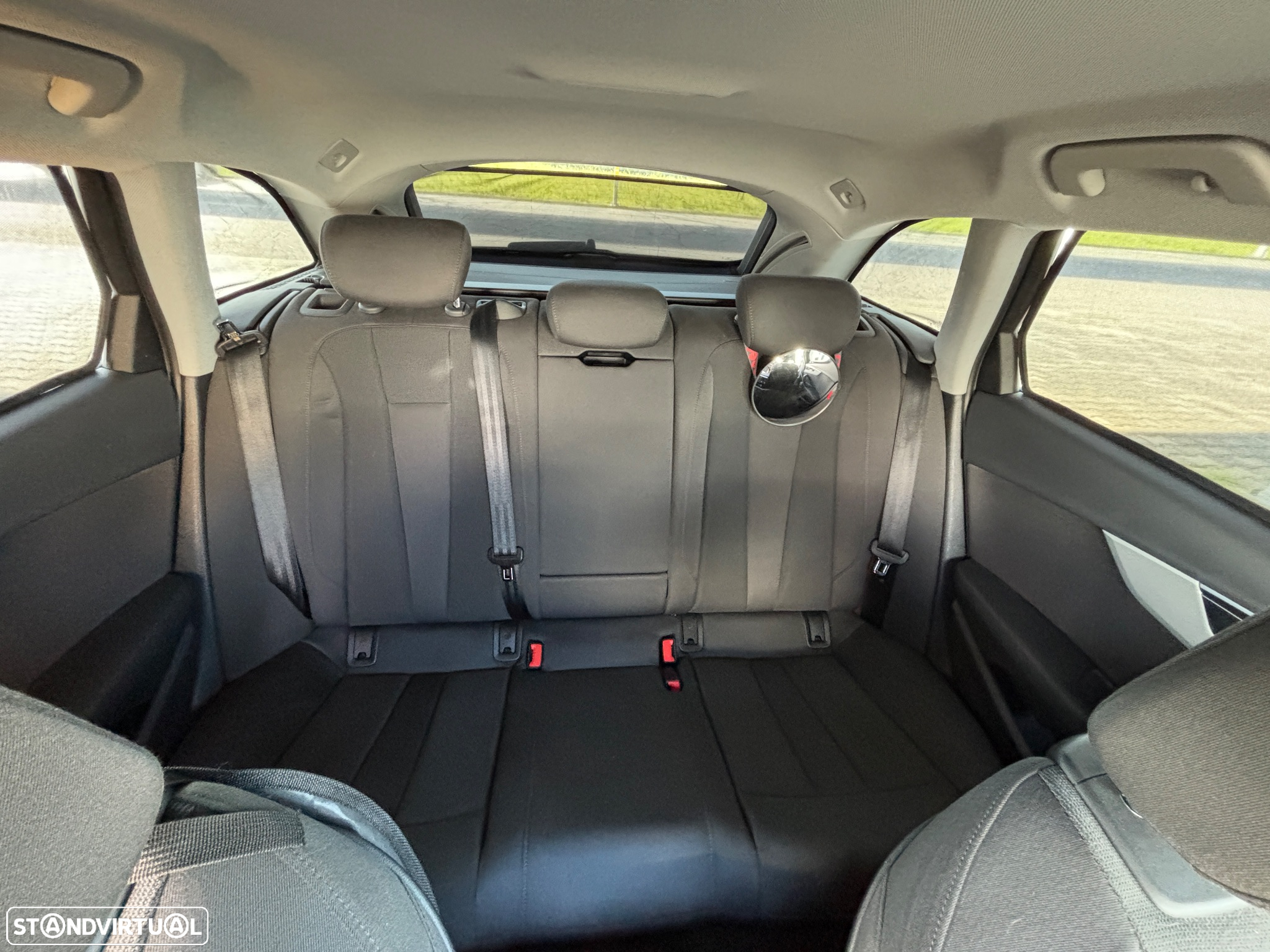 Audi A4 Avant 40 TDI S tronic S line - 12