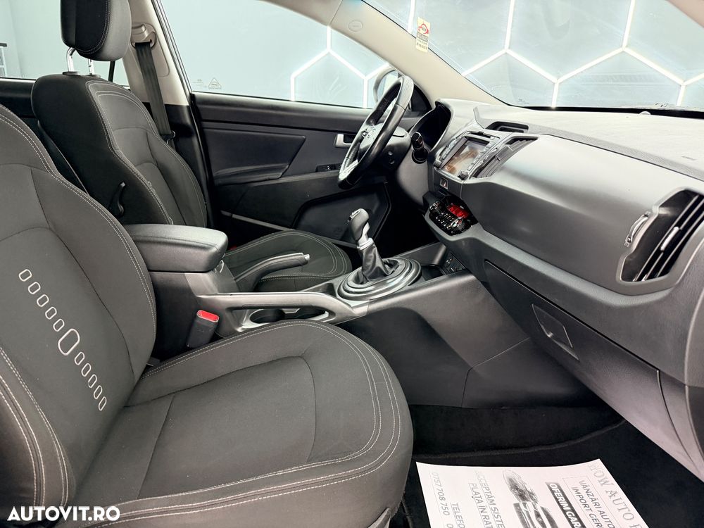 Kia Sportage ver-1-7-crdi-2wd-edition-7 - 17