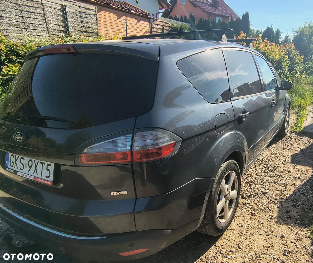 Ford S-Max - 4