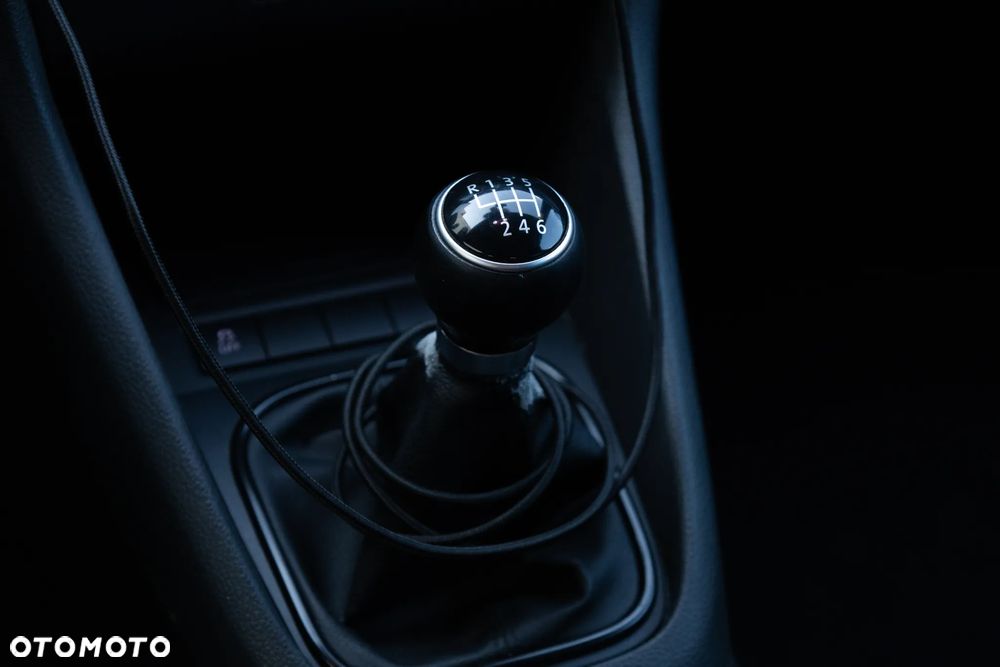 Volkswagen Golf VI 1.2 TSI Highline - 19