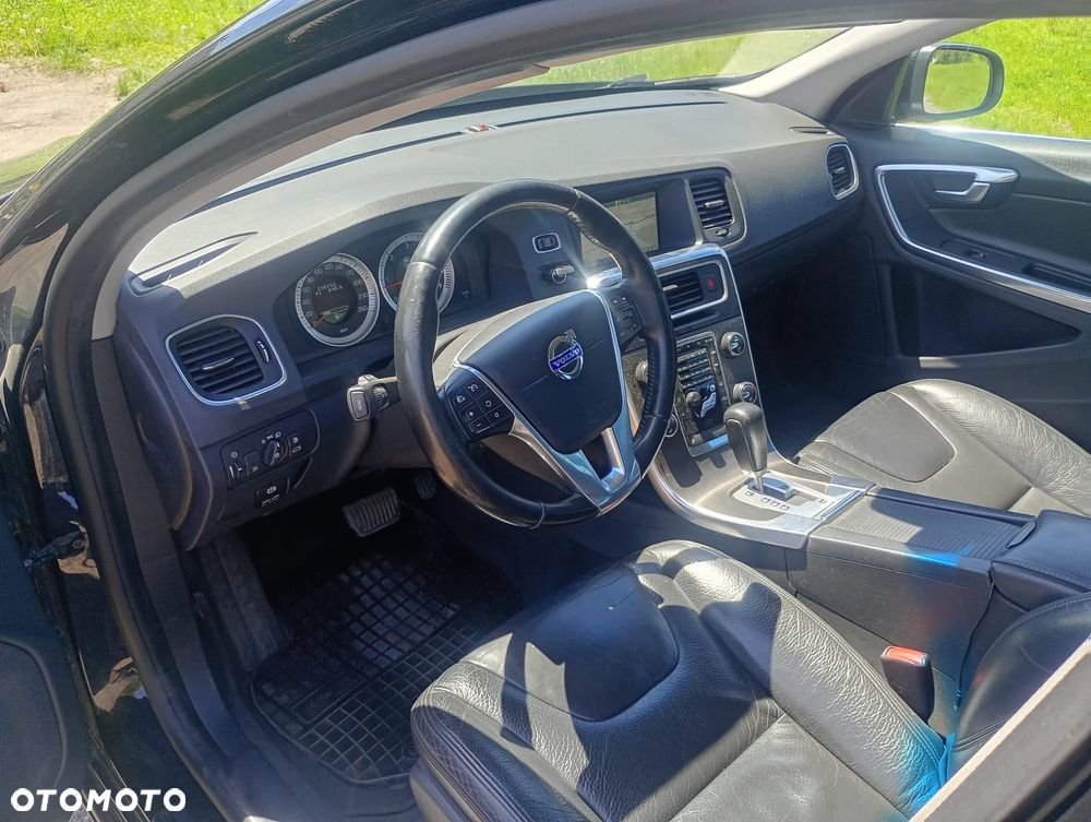 Volvo V60 - 14