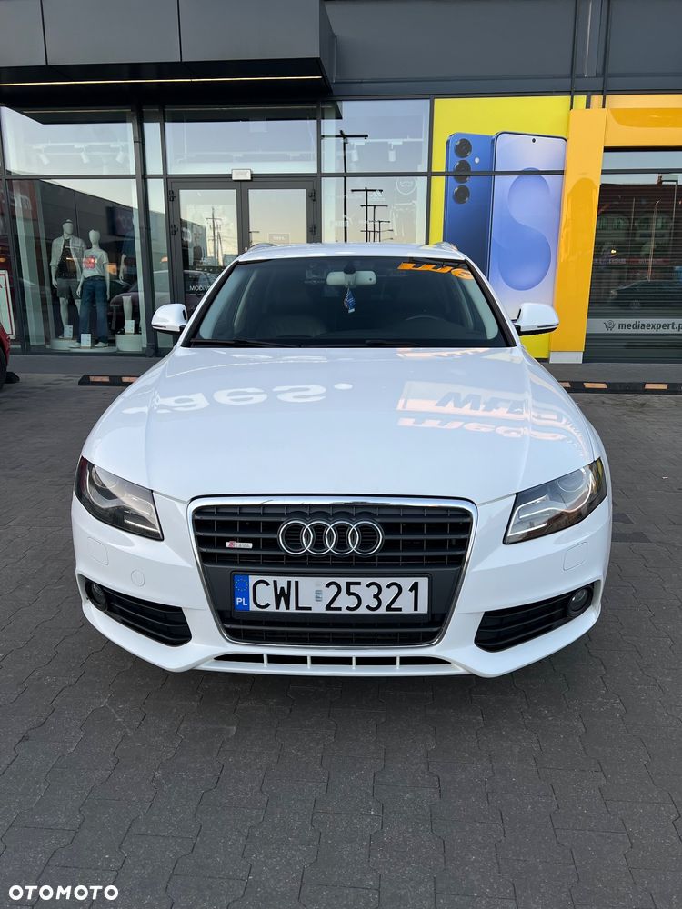 Audi A4 Avant 2.0 TDI - 11