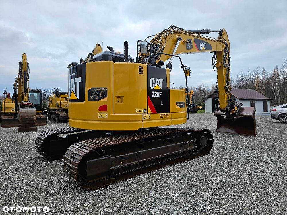 Caterpillar 325 FL CR - 5
