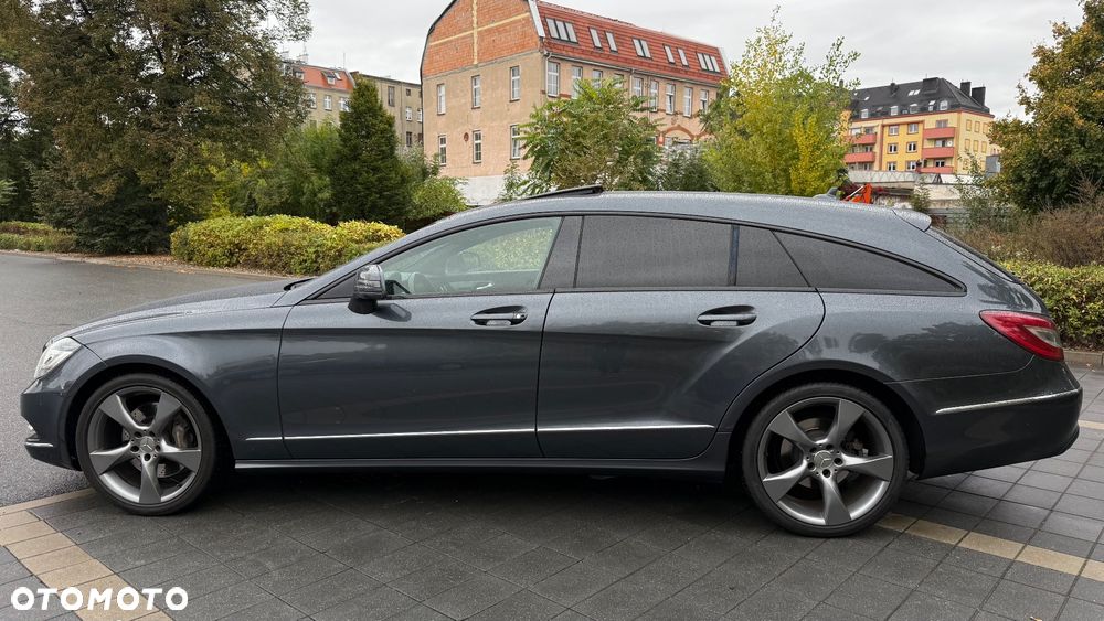 Mercedes-Benz CLS 350 CDI BlueEff - 9