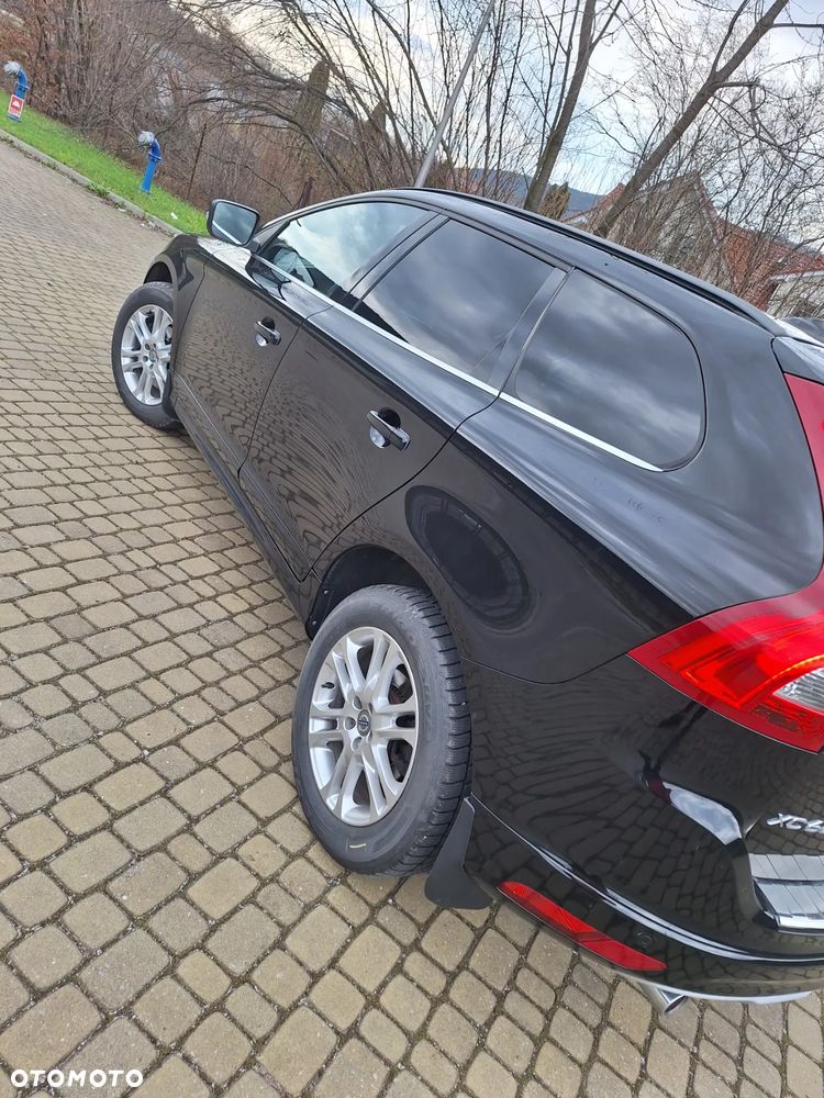 Volvo XC 60 D3 Geartronic Momentum - 23