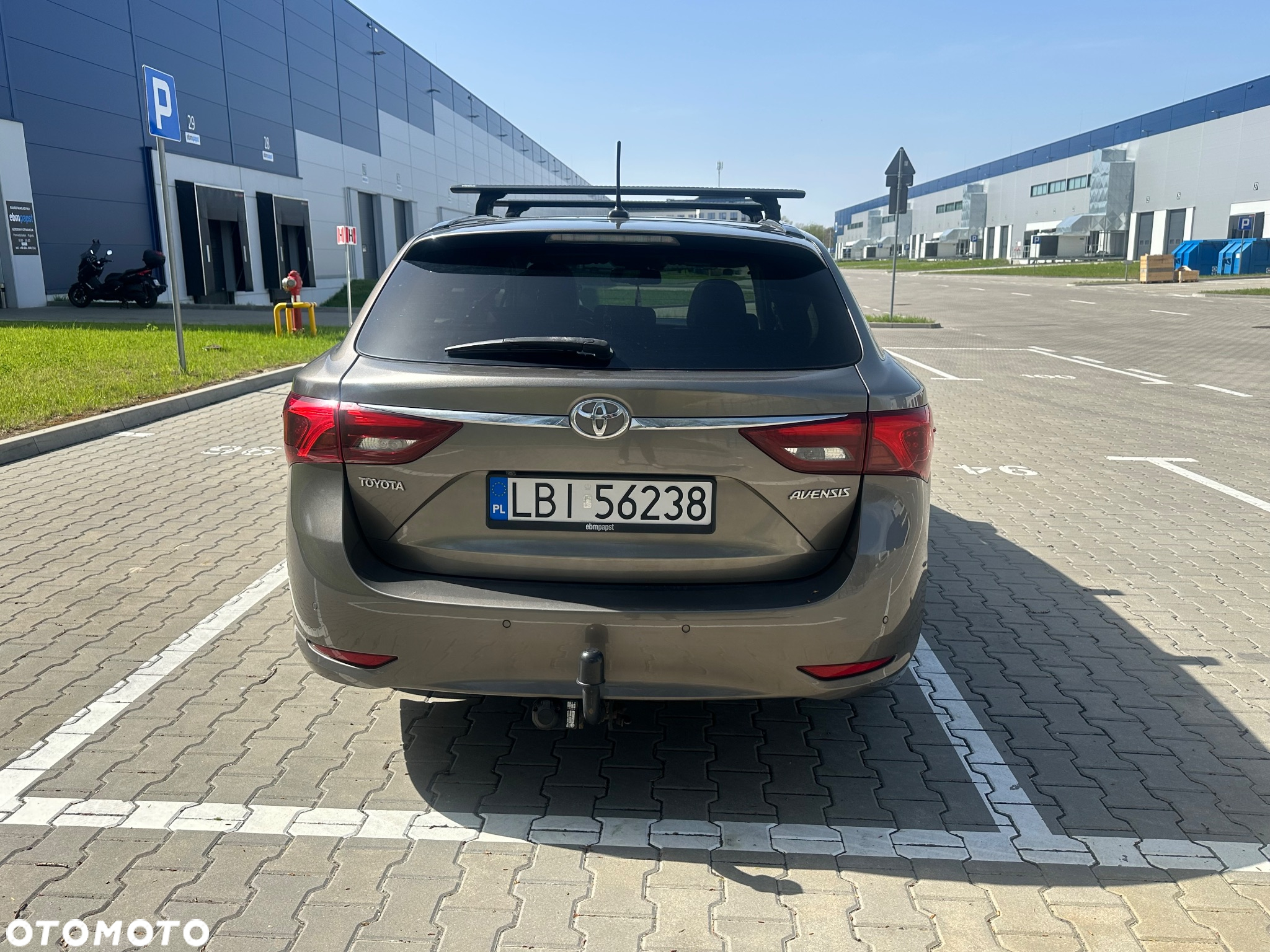 Toyota Avensis 2.0 D-4D Active Business - 3