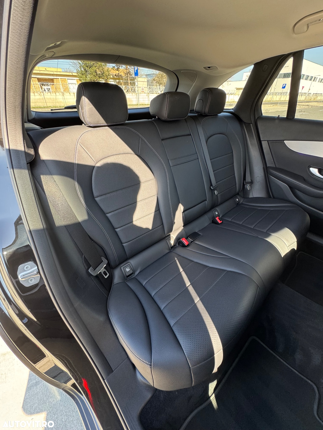 Mercedes-Benz GLC 200 4MATIC - 10