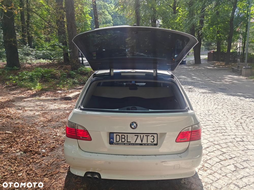 BMW Seria 5 525d xDrive - 7