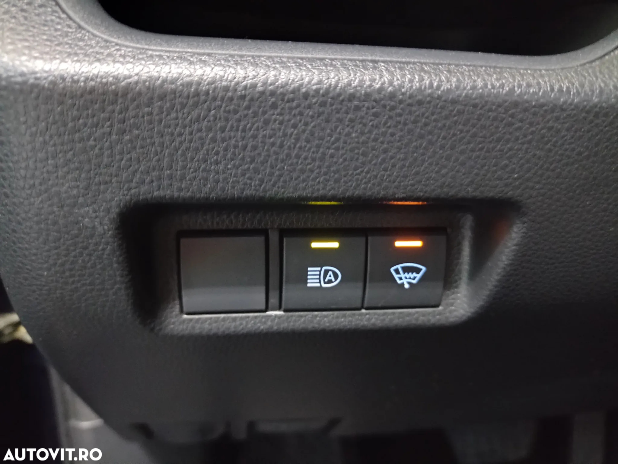 Toyota RAV4 2.0P CVT AWD Dynamic - 11