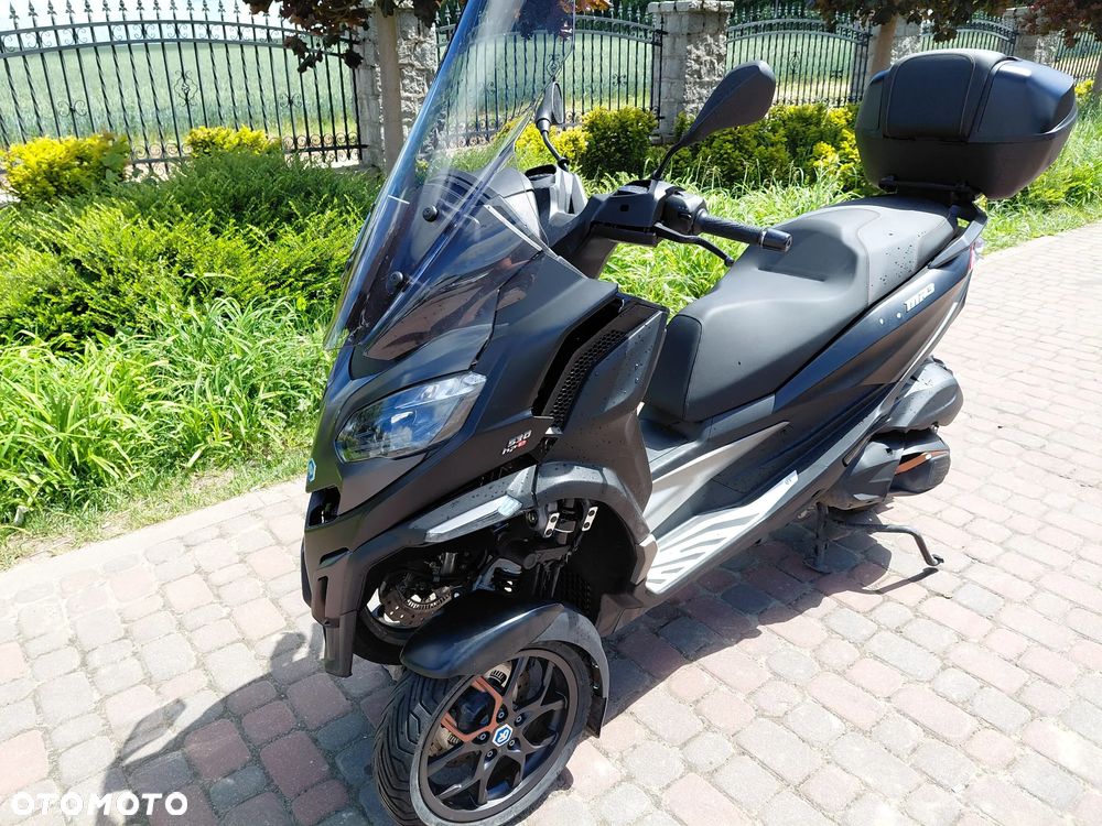 Piaggio MP-3 - 2