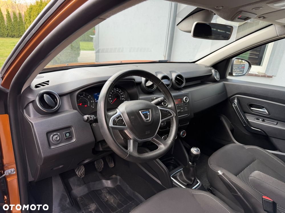 Dacia Duster SCe 115 2WD Essential - 10