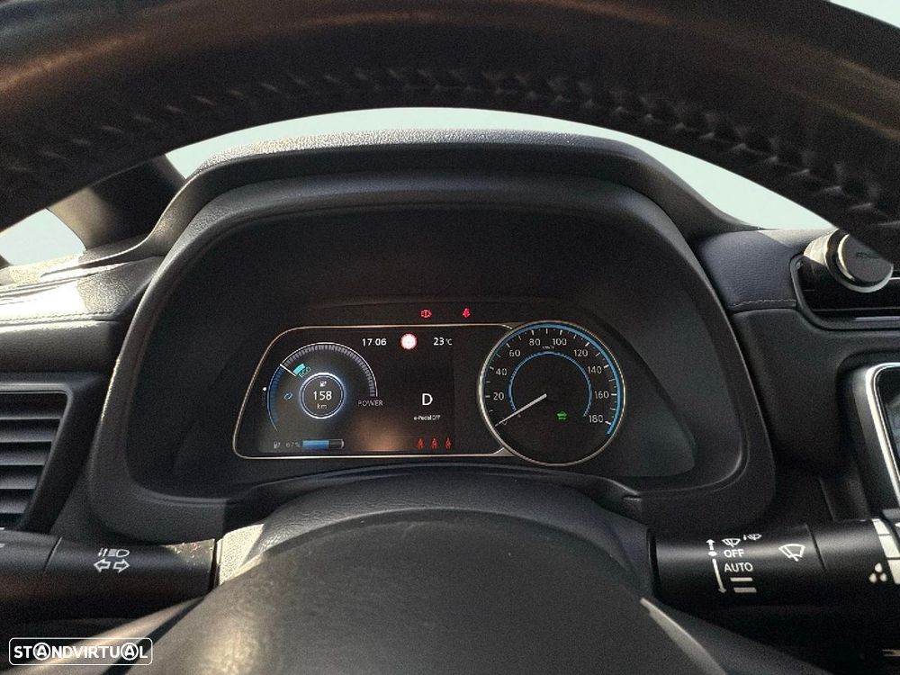 Nissan Leaf Acenta - 11