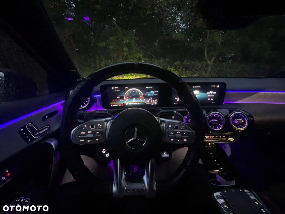 Mercedes-Benz Klasa A 35 AMG 4-Matic 7G-DCT - 11