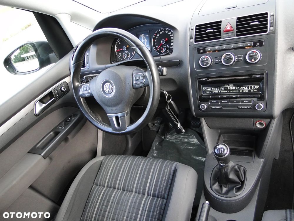 Volkswagen Touran 2.0 TDI DPF Cross - 5