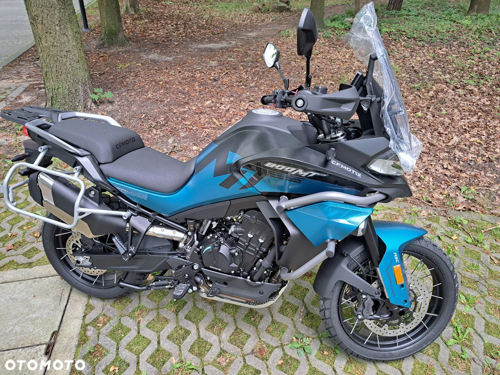 CFMoto MT - 2