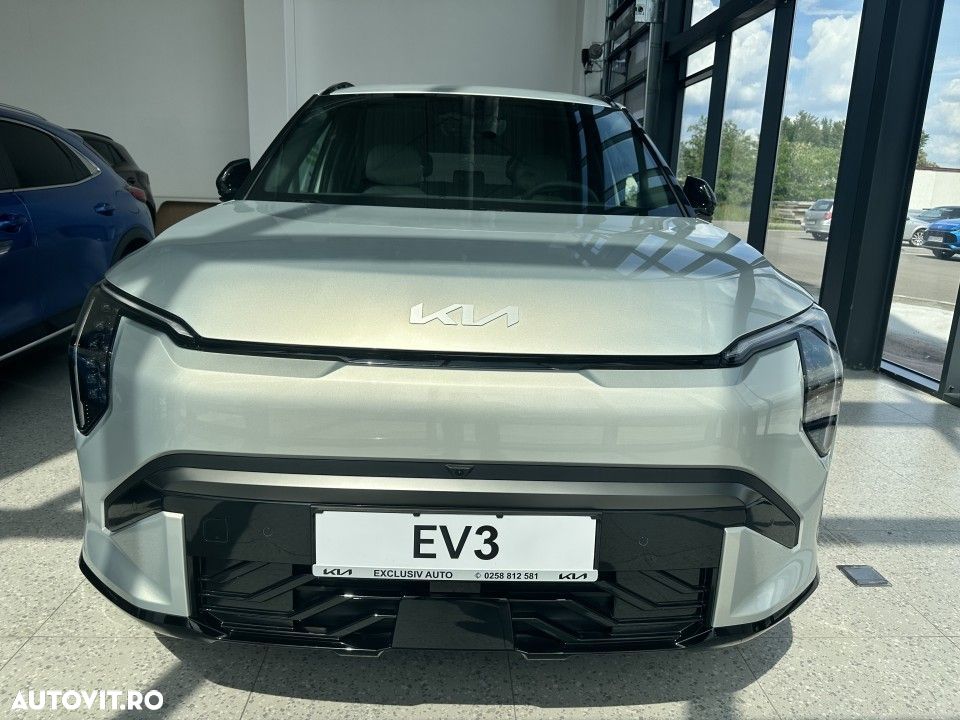 Kia EV3 81.4 kWh 4x2 AT GT Line - 9