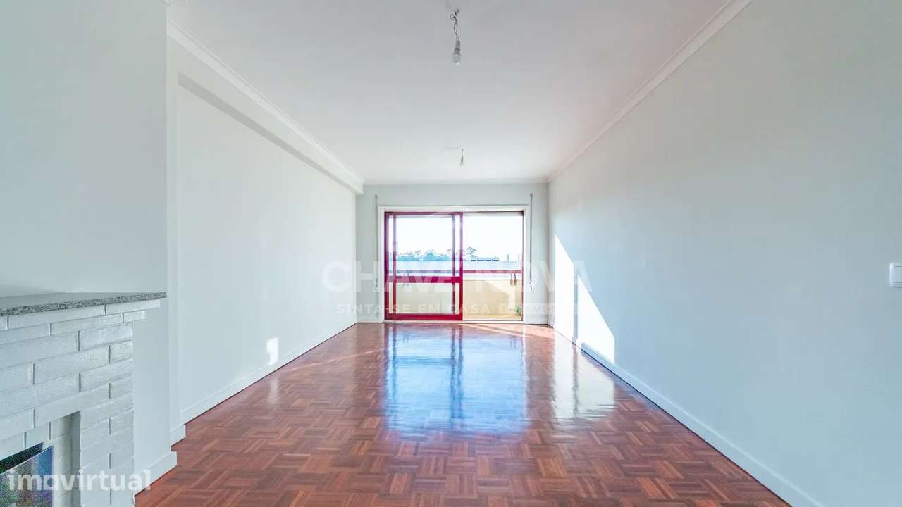 T2 Renovado c/ Vistas Mar em Santa Marinha (Candal) - Grande imagem: 3/15