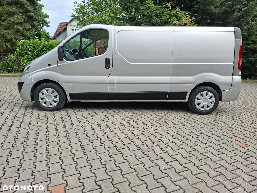 Opel Vivaro - 5