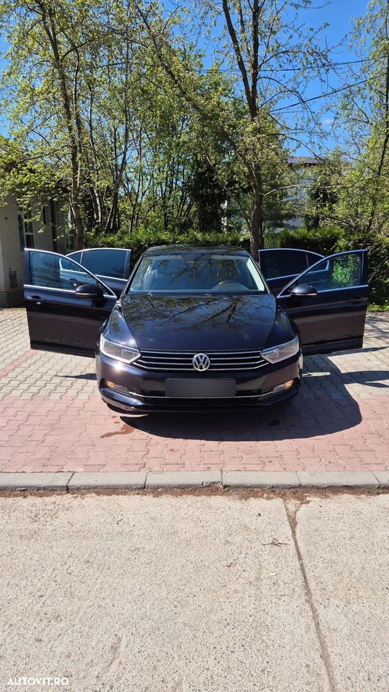 Volkswagen Passat 2.0 TDI DSG Comfortline - 5
