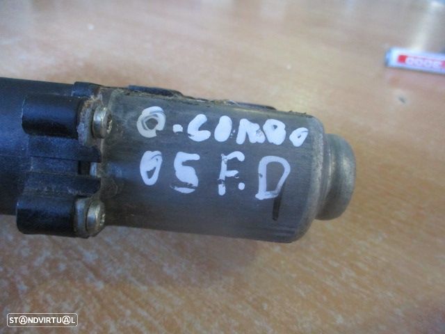 Motor Elevador Vidro 13173070 OPEL COMBO 2005 FD OPEL COMBO CORSA C 2 FASE 1 2004 1.7DI 65CV 16V TURBO 5 CINZA Fd - 2