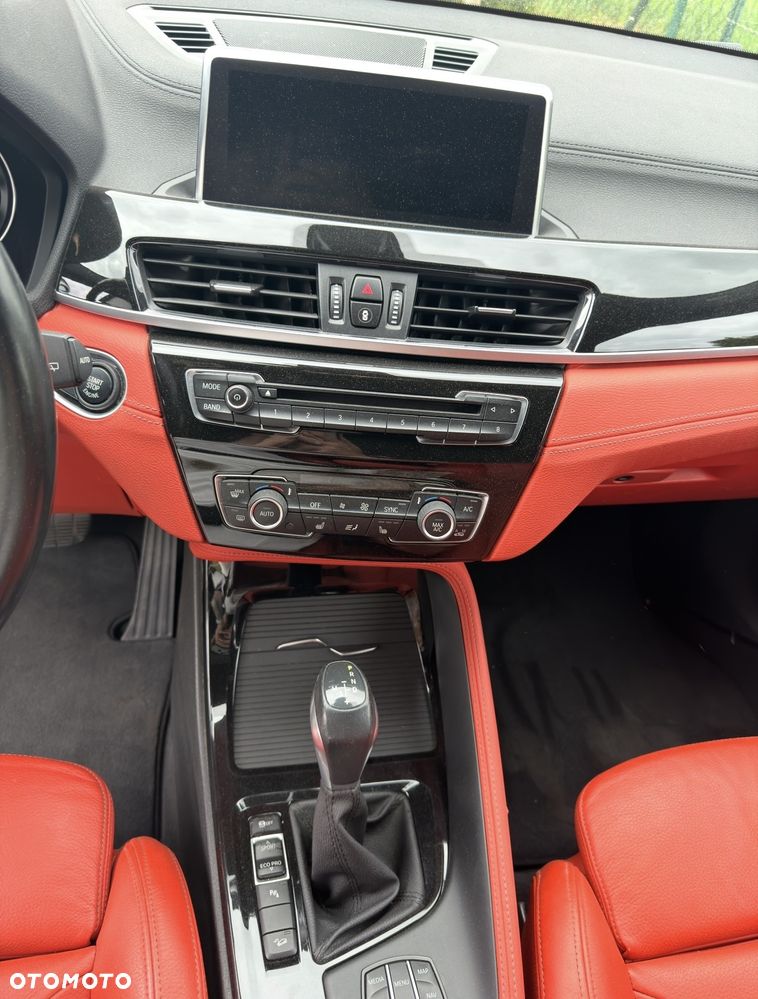 BMW X2 - 24