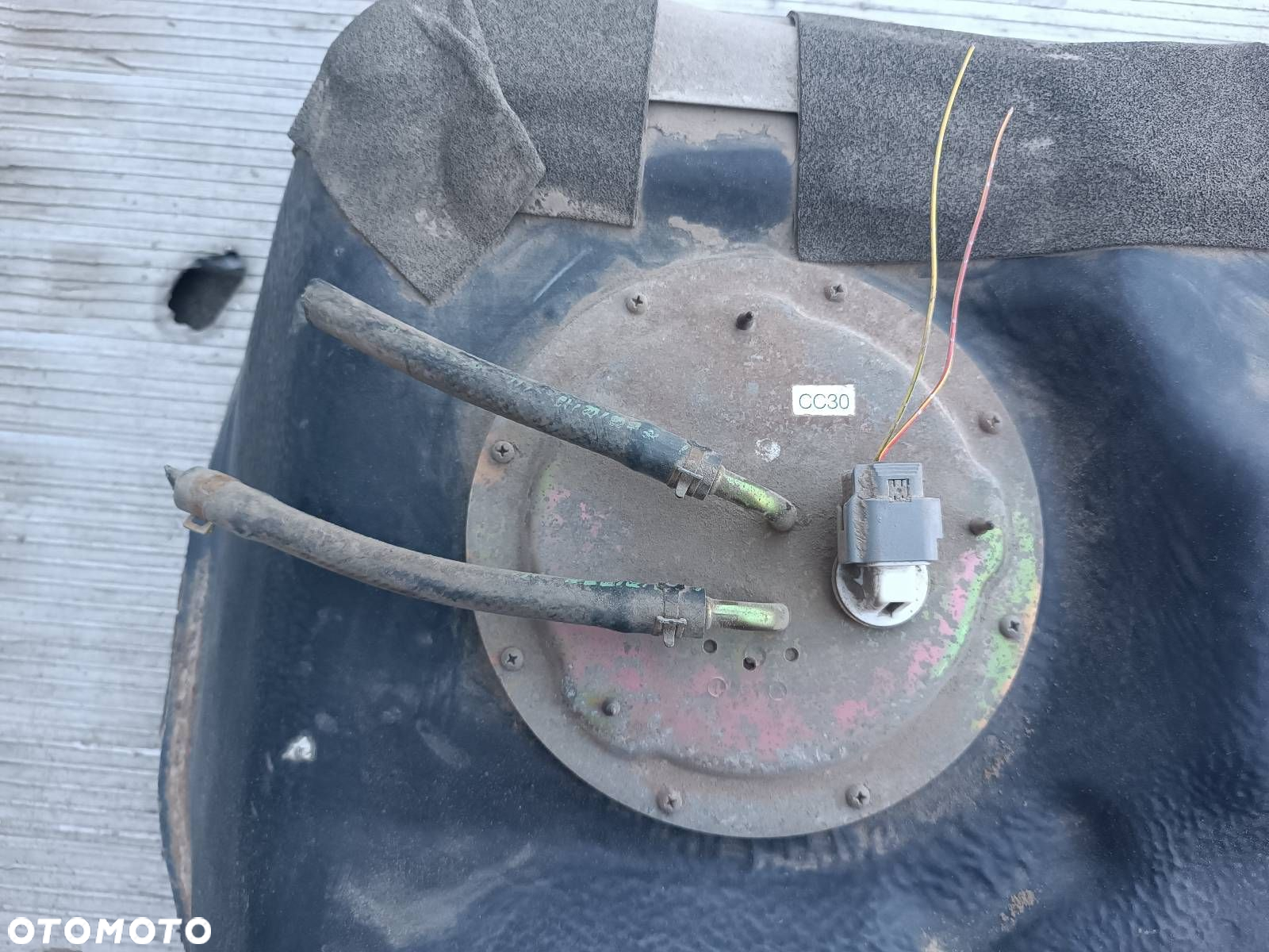 BAK ZBIORNIK PALIWA + PŁYWAK METALOWY MAZDA 5 I CR 2.0 CITD - 4