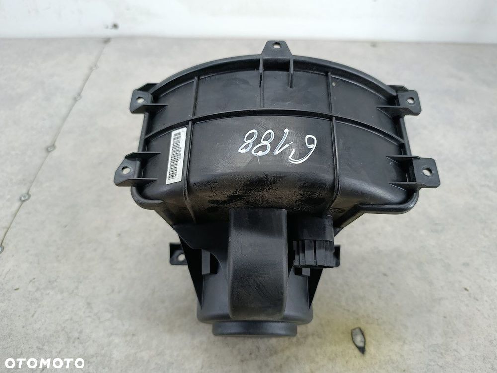WENTYLATOR NAWIEWU, DMUCHAWA VW TRANSPORTER T5 7H1819021B 1.9 TDI - 8