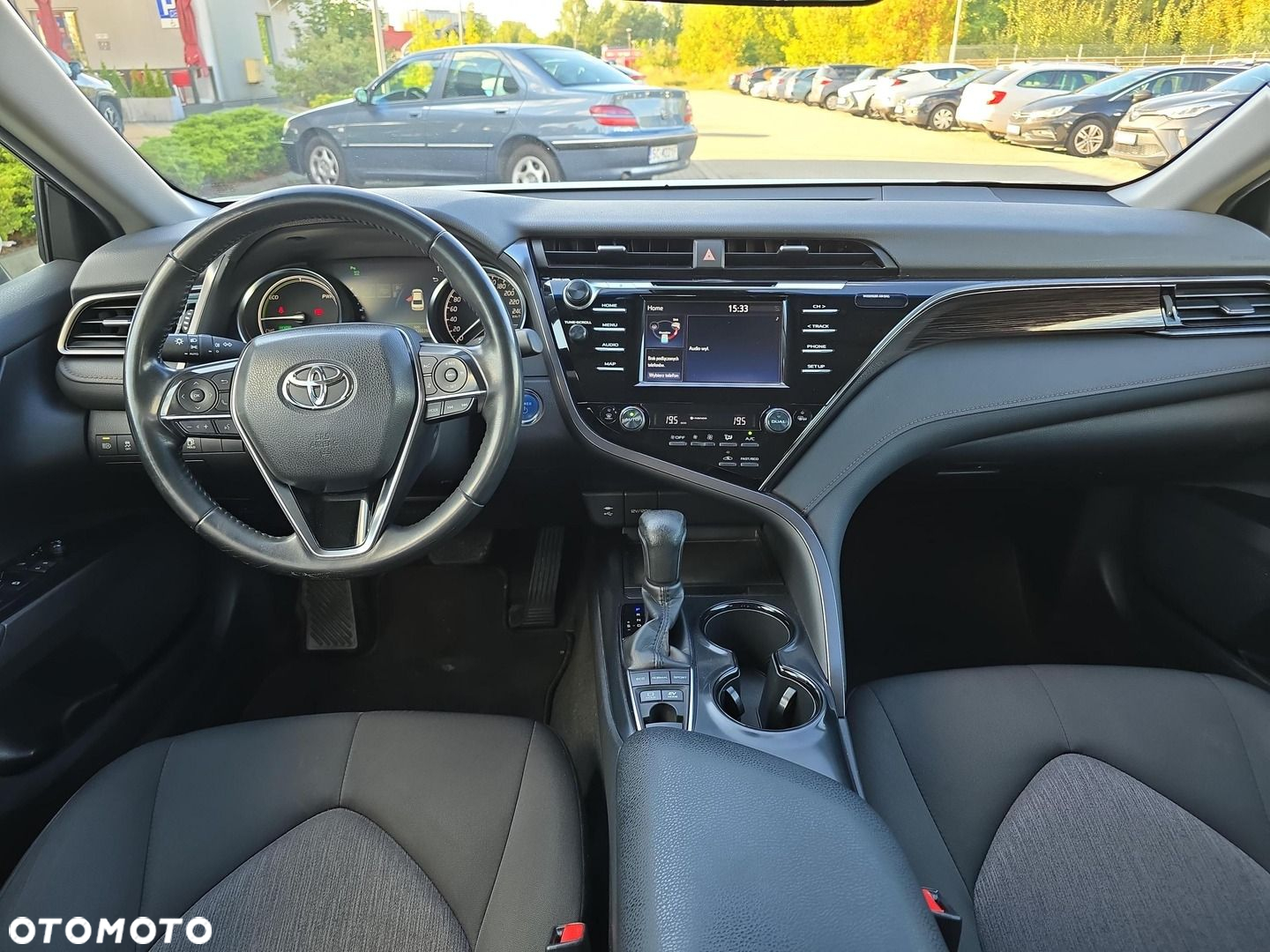 Toyota Camry 2.5 Hybrid Comfort CVT - 10